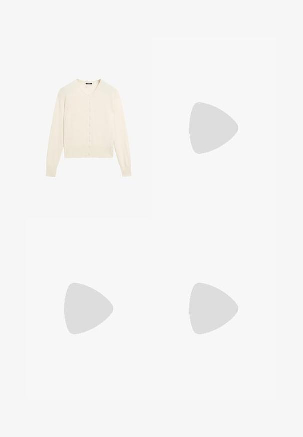 Gilet en tricot couleur crème avec un col en V, des manches longues et une fermeture à boutons sur le devant. Texture douce et détails en côtes aux poignets et à l'ourlet.; T-shirt blanc uni à manches courtes et col ras du cou, ajusté, présenté à plat sur un fond blanc.; Pantalons en simili cuir marron avec une coupe droite, des détails de couture à l'avant, deux passants de ceinture et une fermeture par un bouton unique à la taille.; Baskets marron clair en suède et tissu, dotées d'un bout arrondi, de lacets blancs et d'une semelle en caoutchouc à finition texturée.; Sac en cuir tressé beige avec une bandoulière unique, de forme rectangulaire et à surface texturée. Matériel de bandoulière réglable inclus.