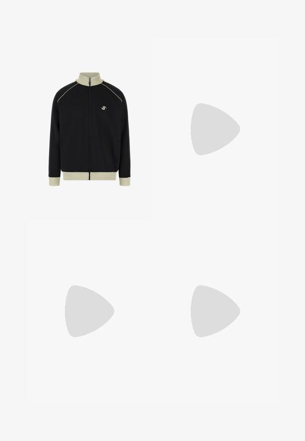 Musta vetoketjullinen takki korkealla kauluksella,beigeillä yksityiskohdilla ja ribatut hihansuut. Rinnassa logo ja sivutaskut. Pehmeä materiaali.; Puma pitkähihaine paita vaaleassa sävyssä ja sinisillä sivupaneeleilla. Varusteena puolivetoketjukaulus ja brodeerattu logo rinnassa. Teksturoitu kangas.; Mustat collegehousut, joissa on joustava vyötärö, kiristysnaru, sivutaskut ja logoyksityiskohtia. Sileä pinta ja väljä malli.; Musta paksu urheilukenkä aaltoilevalla pohjalla, nauhoilla ja takana olevalla vetotapilla, esiteltynä vaaleaa valkoista taustaa vasten.