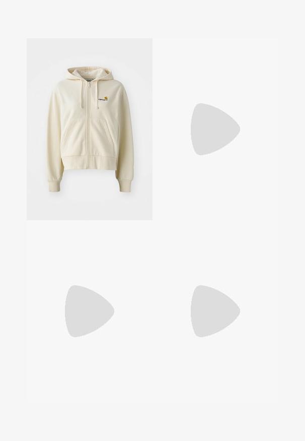 Carhartt WIP AMERICAN JACKET - Sweater met rits - natural; Lichtroze t-shirt met korte mouwen van zachte stof, voorzien van een klein vierkant logo-opdruk op de linkerkant van de borst en een ronde halsontwerp.; Brede broekspijpen in een diepe bordeaux kleur, gemaakt van stevig denim, met voorzakken en een knoopsluiting in de taille.; Roze suède sneaker met drie gele strepen, ronde neus en een gestructureerde rubberen zool. Laag profielontwerp met een gevoerde kraag.