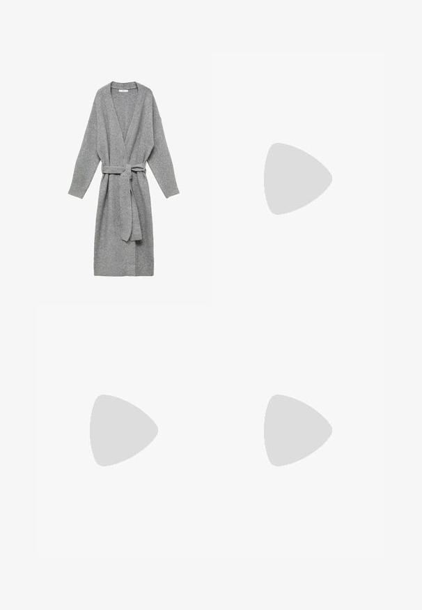 Mango Strickjacke - grey; Weißes Langarmshirt mit rundem Halsausschnitt. Der Stoff hat ein strukturiertes Muster mit vertikalen Linien und gerippten Details.; adidas Originals FIREBIRD - Jogginghose - maroon/cream white; Bershka Pumps - black