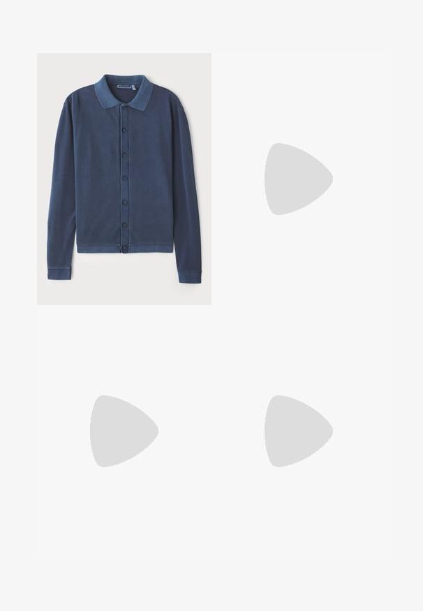 Navy blue long-sleeve cardigan with a button-up front, a collared neckline, and ribbed cuffs, made from soft, textured fabric.; Black short-sleeve shirt, featuring a relaxed fit, textured fabric, and a collar. The back displays a seamless design without visible stitching.; FAVELA KNEE DISTRESSED - Loose Jeans - light blue dod black washed; Black Nike Air Force 1 sneaker with a smooth leather upper, perforated toe for breathability, black laces, and a textured rubber sole.