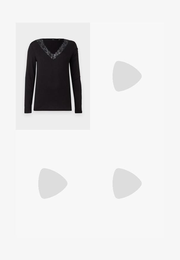 Vero Moda VMLEA V NECK CARDIGAN - Cardigan - cloud dancer; Svart oversized t-skjorte med en grafikk av en bjørn og teksten "IKKE SØT, MEN VILL" i fet, hvit skrift. Laget av bomull.; Lyseblå høytlivsjeans laget av denim. Har vide bein, to revne knær og klassisk fem-lommers design.; Hvit høy-skinn kanvas sneakers med svart gummisåle, gummitåhette foran og seks hull for snorer, med et rent, minimalistisk design.