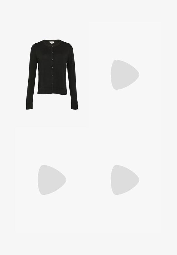 Cardigan noir à manches longues avec un col rond, une fermeture à boutons, des poignets côtelés et un ourlet droit, fabriqué dans un tissu doux et texturé.; Débardeur noir avec des fines bretelles ajustables, un décolleté rond et une silhouette ajustée. Fabriqué en tissu lisse avec une texture douce.; Shorts noirs en tissu texturé et froissé, avec des volants horizontaux et un ourlet en feston. Taille élastique pour un ajustement confortable.; Bershka Sandales à talons hauts - black