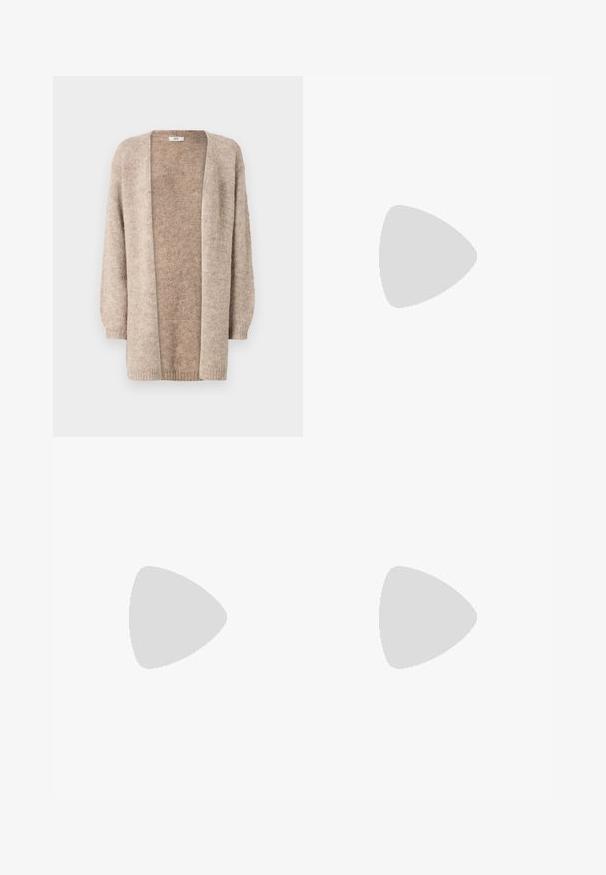 JDY JDYZOEY LIFE OPEN - Kardigan - chateau gray/melange; Černý top s dlouhými rukávy, který má rozšířené manžety, jemnou texturu a volný střih, s jednoduchým kulatým výstřihem.; Černé široké kalhoty s vysokým pasem, detailní knoflíky na pase a přední záhyby.; Černé kožené lodičky s špičatou špičkou a nízkým blokovým podpatkem. Obsahují pásek kolem kotníku se zlatou sponou. Hladký povrch.; Černá kožená taška s dlouhými ušima, hladkým povrchem a strukturovaným tvarem. Obsahuje přední kapsu pro další úložný prostor.