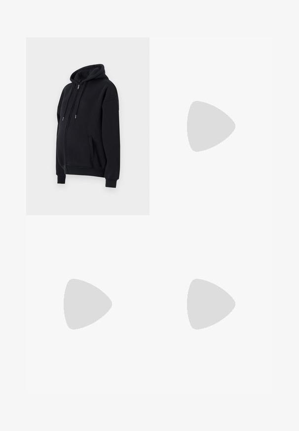 Sweatshirt preto com fecho zip, feito de um tecido suave, apresentando um design espaçoso, bolsos frontais e capuz com cordão. Adequado para vestuário de maternidade.; Três tops de maternidade sem mangas em branco, cinza e preto. Tecido elástico com alças ajustáveis e costuras laterais franzidas para maior conforto.; Jeans de maternidade com pernas em denim azul e um painel abdominal preto elástico projetado para suportar e cobrir uma barriga em crescimento.; Sapatilha branca feita de material sintético liso, com bico arredondado, design de atacador, sola plana e detalhes perfurados subtis.