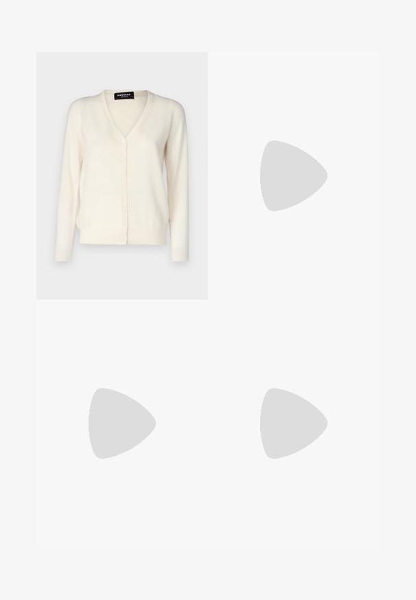 Cardigan beige chiaro realizzato in morbido tessuto a maglia, con scollatura a V, chiusura con sei bottoni e maniche lunghe.; T-shirt nera in cotone con colletto rotondo, maniche corte e logo ricamato blu "Calvin Klein JEANS" sul davanti.; Jeans neri a gamba larga in denim, con vita alta, styling a cinque tasche e chiusura con bottone metallico e cuciture a contrasto.; Mocassini in pelle nera con punta arrotondata, suola spessa e testurizzata, e minime cuciture. Design elegante senza lacci o parti metalliche visibili.