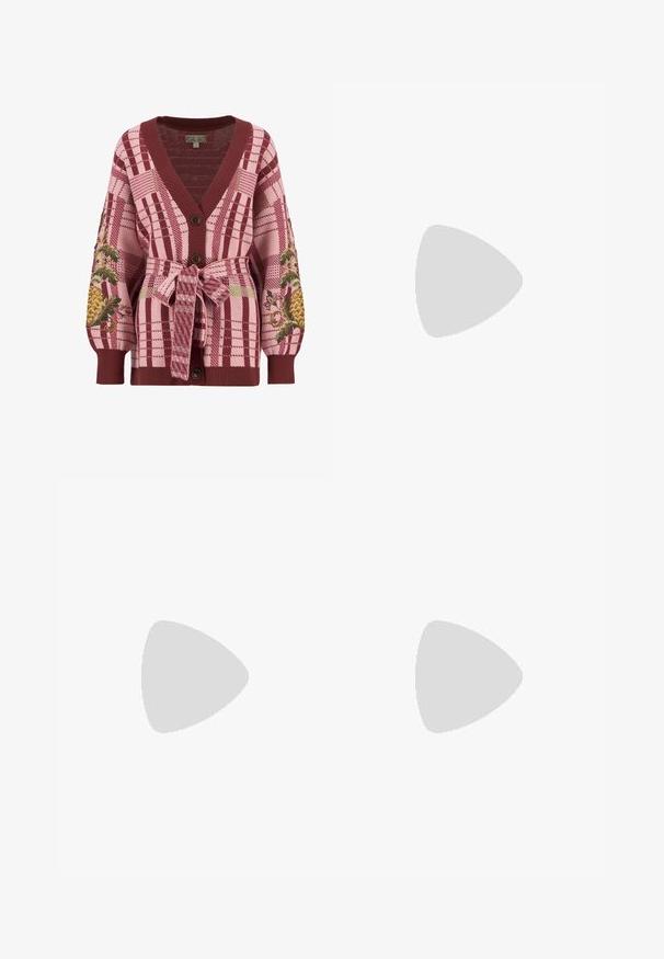 Knitted cardigan in pink and burgundy tones, featuring a checkered pattern, floral embroidery, and a tie belt at the waist. Four buttons.; Black cotton t-shirt with short sleeves, round neck, and a small white logo on the bottom left. Classic, boxy fit with minimal detailing.; Polo Ralph Lauren HEMP WIDE LEG PANT - Trousers - nevis; White leather sneaker with flat laces, rounded toe, and subtle stitching details. Features a textured sole and embossed brand logo on heel.