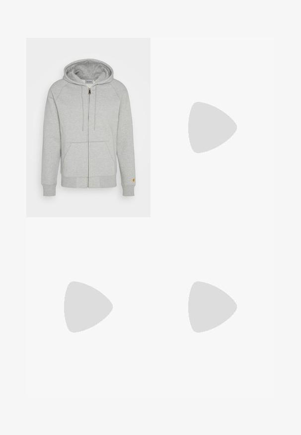 Grå zip-up hoodie i mjuk bomullsmix, med huva, framfickor, ribbade ärmslut och nederkant, samt en guldig logotypdetalj på ärmen.; Svart T-shirt i slätt material med rund halsringning, med tre gröna ränder på axlarna och en liten grön logotyp på bröstet.; Svarta träningsbyxor med elastisk midja, med vita sidostreck och en liten logotyp. Materialet verkar mjukt och lätt.; Svart mockaskor med gula accenter, med tre ränder och en brun gummisula. Inkluderar en vadderad tunga för extra komfort.