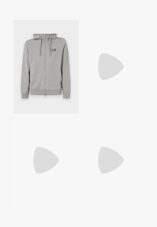 Siva zip-up dukserica s kapuljačom na vezanje, rebrastim manžetama i EA7 logotipom na prsima. Izrađena od meke, teksturirane tkanine.; Bijela pamučna majica s okruglim izrezom i kratkim rukavima, s zlatnim EA7 Emporio Armani logotipom otisnutim na prednjoj strani.; Crne atletske kratke hlače od mekanog materijala, s elastičnim pojasom i malim žutim EA7 logotipom na donjoj lijevoj nozi.; Bijele kožne tenisice s glatkom površinom, okruglim vrhom, ravnim vezicama i teksturiranom potplatom. Imaju suptilan logo na peti.