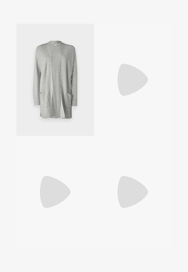 GAP V-BELLA OPEN THIRD - Cardigan - grey heather; Top negru fără mâneci, realizat dintr-un material neted, având un detaliu legat la baza din față și un guler rotund.; Pantaloni din denim largi, cu un gradient de la albastru deschis la albastru închis, talie înaltă, bucle pentru curea și o curea din același material. Finisaj texturat din denim.; Sneaker alb din piele cu șireți plate, vârf rotund, talpă din cauciuc și un mic maner la călcâi. Textură netedă cu detalii de design minime.