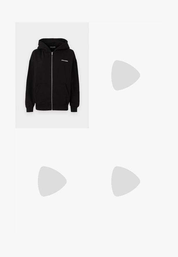 Felpa nera con zip realizzata in morbido cotone, dotata di tasca a marsupio frontale, cappuccio con cordino e un piccolo logo sul petto sinistro.; Maglietta sportiva a maniche lunghe di colore viola scuro con maniche grigie chiare. Presenta righe verticali, logo ricamato e testo decorativo.; Pantaloni da bagno a pois bianchi e neri con vita regolabile, caratterizzati dal numero "93" sul davanti e un tessuto liscio ed elastico.; Scarpe da ginnastica bianche con tomaia in rete e accenti argentati, forma unica e ammortizzazione nell'intersuola. Design con lacci e logo.