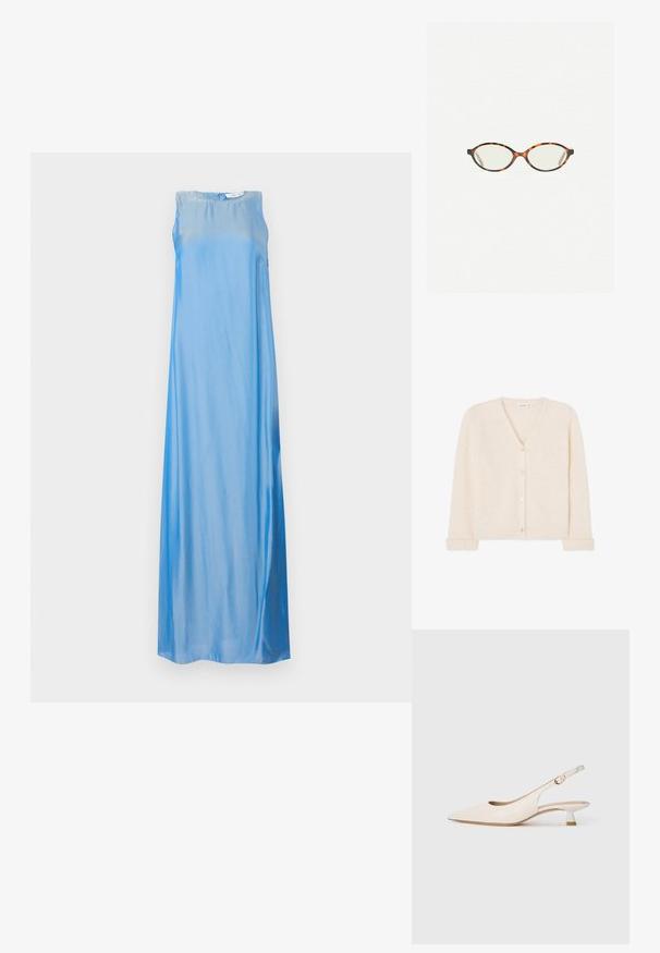 Kremna v-neck jopica iz puhaste pletenine, ki ima pet gumbov spredaj ter rebraste manšete in rob.; Bela brezrokavna maksi obleka iz gladkega, sijočega materiala, ki ima sproščen kroj in subtilen gradient od svetlo modre do temno modre.; Kremne toke s koničastim nosom in nizko kitten peto ter z zlatim sponko na enobarvni beli podlagi.; Kornjačaste očala z ovalnimi lečami in gladko, sijočo površino. Imajo tanke stranice z rahlim ovinkom na templjih. Prosojne leče.