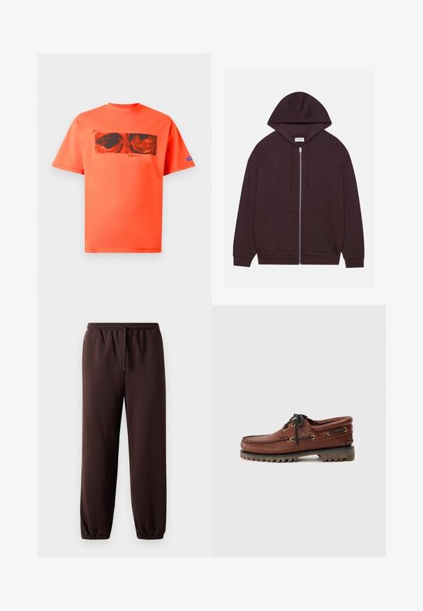 Mørkebrun zip-up hettegenser med frontlomme, snøring og en myk tekstur. Har hette og ribbestrikkede mansjetter.; Kortermet T-skjorte i sterk oransje bomull med et grafisk trykk av øyne i svart på forsiden, med en ribbet rund hals.; Brune joggebukser med snor i midjen, elastiske mansjetter og glatt bomullsmateriale. Har en avslappet passform og minimalistisk design.; Brune lærbådsko med teksturert overdel, svart snøring og gull øyelets. Har en slitesterk, profilerte gummisåle.