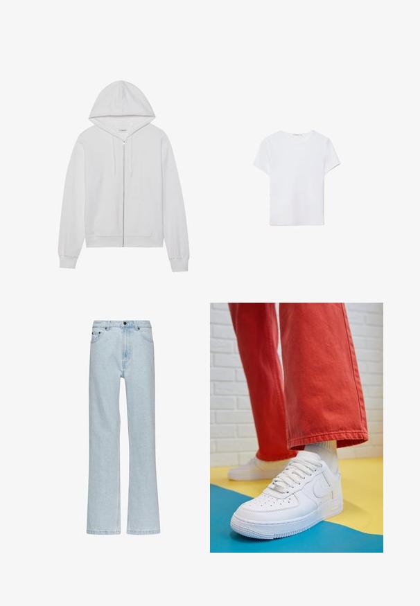 Bela zip-up kapuca iz bombaža, z žepoma spredaj in rebrastimi manšetami. Mehka tekstura s preprostim, čistim dizajnom.; Bela kratka majica s kratkimi rokavi, izdelana iz mehkega materiala. Ima okroglo izrez in preprost, čist dizajn s ravnim robom.; Karl Kani SMALL SIGNATURE FIVE POCKET STRAIGHT LEG DENIM - Široke kavbojke - bleached blue; Beli usnjeni športni čevlji s perforiranim prstnim delom, teksturiranim podplatom in belimi vezalkami, v kombinaciji s širokimi rdečimi hlačami in modro-rumeno ozadje.