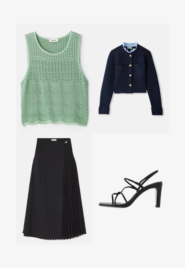 Marineblå, kort cardigan med to frontlommer, gullknapper og en lyseblå volangkrage. Laget av ribbestrikket materiale.; Grønn strikket ermeløs topp med et teksturert bølgemønster, med en rund halslinje og rett nederkant. Merke: Sandro.; Svart midiskjørt med plisserte detaljer på den ene siden, laget av lett stoff med skjult glidelås og sidelommer.; Svarte hæler med tynne stropper, teksturert finish, åpen tå og et glatt, spisst hældesign. Har en myk innersåle og en blank overflate.