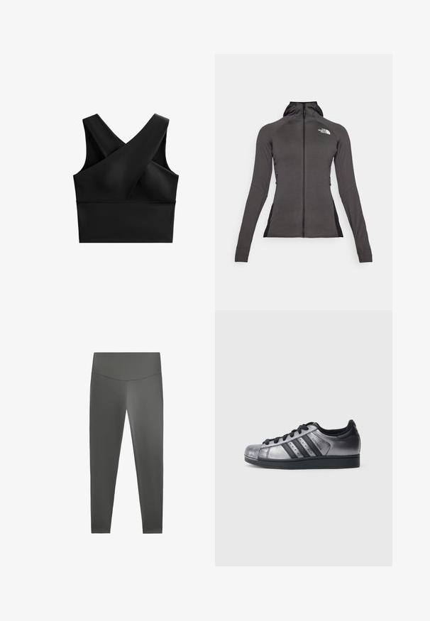 Czarna sportowa kurtka z pełnym zamkiem błyskawicznym, kapturem i teksturowanym wzorem. Posiada boczne kieszenie na zamek błyskawiczny oraz kontrastowe czarne panele po bokach.; Czarny stanik sportowy z krzyżującym się wzorem z przodu, szerokimi ramiączkami, gładką fakturą i dopasowanym krojem.; Szare legginsy wykonane z miękkiego, elastycznego materiału. Wysoki stan z gładką fakturą i bez widocznych szwów czy wzorów.; Czarne i metaliczno-srebrne buty sportowe z zaokrąglonym noskiem, trzema czarnymi paskami i teksturowaną cholewką. Czarne sznurówki i gumowa podeszwa.