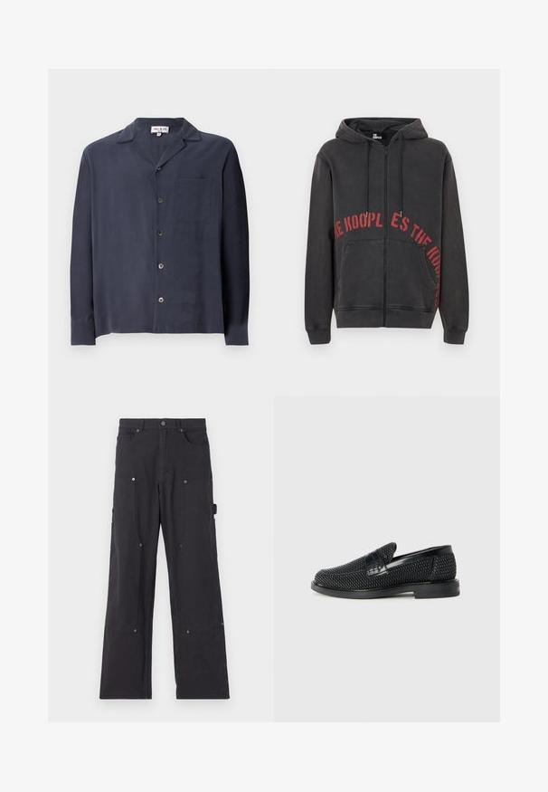 Schwarzer Reißverschluss-Hoodie aus Baumwolle, mit einem roten, kreisförmigen Textdesign auf der Vorderseite und zwei Seitentaschen. Weicher, strukturierten Stoff.; Marineblaues Hemd mit Knöpfen aus glattem Stoff, mit Kragen, langen Ärmeln, einer Brusttasche und silberfarbenen Knöpfen.; Schwarze Cargo-Hosen aus strapazierfähigem Material mit geradem Bein-Design, ausgestattet mit Vorderseitentaschen, Druckknöpfen und seitlichen Utility-Taschen.; Schwarzer geflochtener Slipper mit einem glatten Lederakzent im Obermaterial, einem runden Zehendesign und einer flachen Gummisohle.