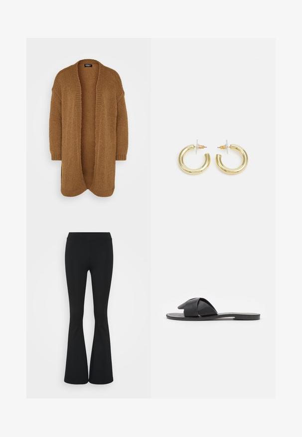 Hosszú, nyitott elülső kardigán puha, texturált barna kötött anyagból. Eséses vállakkal és bordás mandzsettákkal rendelkezik, kényelmes, laza fazonnal.; Két női top: az egyik fehér, a másik fekete, puha anyagból készült, vékony pántokkal és mély V-kivágással.; Fekete harangszárú nadrág, rugalmas anyagból készült, magas derékkal és sima felülettel. A nadrág a térdtől kezdve bővül.; Fekete, keresztpántos, slip-on szandál. Simább bőrből készült, lapos talppal és minimális varrással. Egyszerű, nyitott orrú dizájn.; Arany fülbevalók sima, fényes felülettel. Kör alakú dizájn, amely kis kapoccsal és átlátszó tartozékkal rendelkezik a biztonságos viselés érdekében.