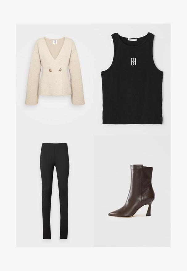Bež pleteni pulover z globokim V-izrezom, dolgimi rokavi in prilega pasu, ki ima spredaj dva velika okrogla gumbka.; Črna rebrasta majica brez rokavov z okroglim izrezom in vezenim logotipom v beli barvi. Tkanina ima gladko teksturo in prilagojeno obliko.; Črne legice iz raztegljivega materiala, s prilegajočo obliko in čistimi linijami, brez žepov ali okraskov.; Temno rjave usnjene čevlje do meč z ostrim koncem, ukrivljenim ozkim peto in gladko površino na belem ozadju.