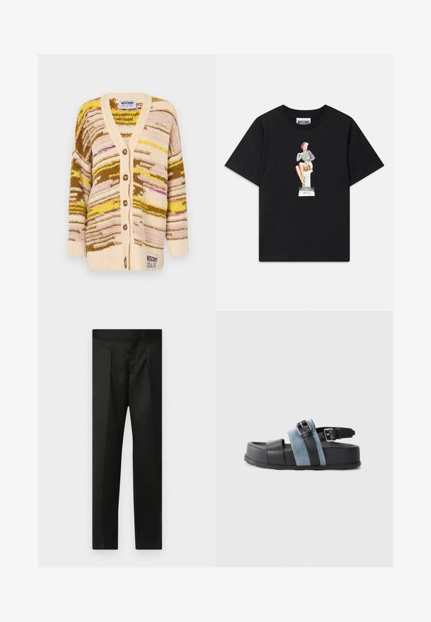 Sweter wykonany na drutach z wirującymi wzorami w kolorze kremowym, żółtym, brązowym i różowym. Projekt zawiera dekolt w kształcie V, zapięcie na guziki oraz detal logo na dolnym brzegu.; Czarny bawełniany t-shirt z nadrukowanym graficznym wizerunkiem kobiety w pasiastej bluzce, siedzącej na piedestale, z napisem "Moschino Jeans" poniżej.; Czarne spodnie wykonane z gładkiego materiału, z dopasowanym krojem, prostymi nogawkami oraz płaskim pasem bez widocznych zapięć lub kieszeni.; Czarno-niebieskie sandały z grubą platformą, wykonane z materiału skórzanego i dżinsowego, z regulowanym zapięciem i otwartym noskiem.