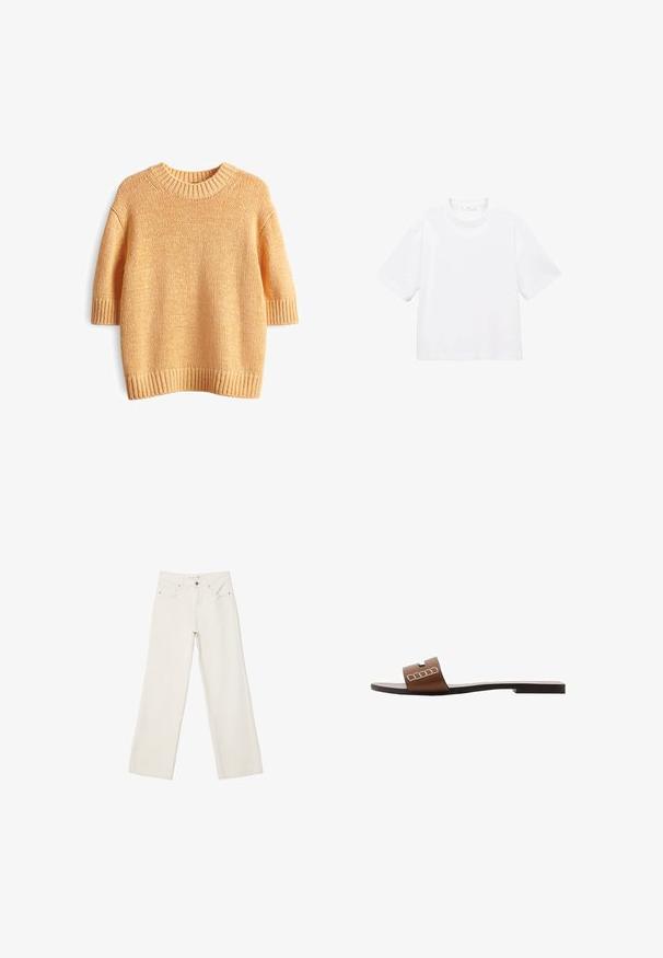 Kurzärmeliger Strickpullover in hellgelb. Mit einem gerippten Kragen und Saum sowie einer strukturierten, lockeren Webart.; Weißes Baumwoll-T-Shirt mit kurzen Ärmeln und rundem Ausschnitt. Einfaches Design, lockere Passform, glatte Textur. Keine Muster oder Verzierungen sichtbar.; Weiße lässige Jeans aus Denim mit hochgeschnittenem Bund, Fronttaschen und Knopfverschluss. Schlichtes Design mit minimalen Akzenten.; Braune Leder-Slidesandalen mit flacher Sohle, ausgestattet mit einem breiten Riemen und weißen geometrischen Akzenten für ein minimalistisches Design.
