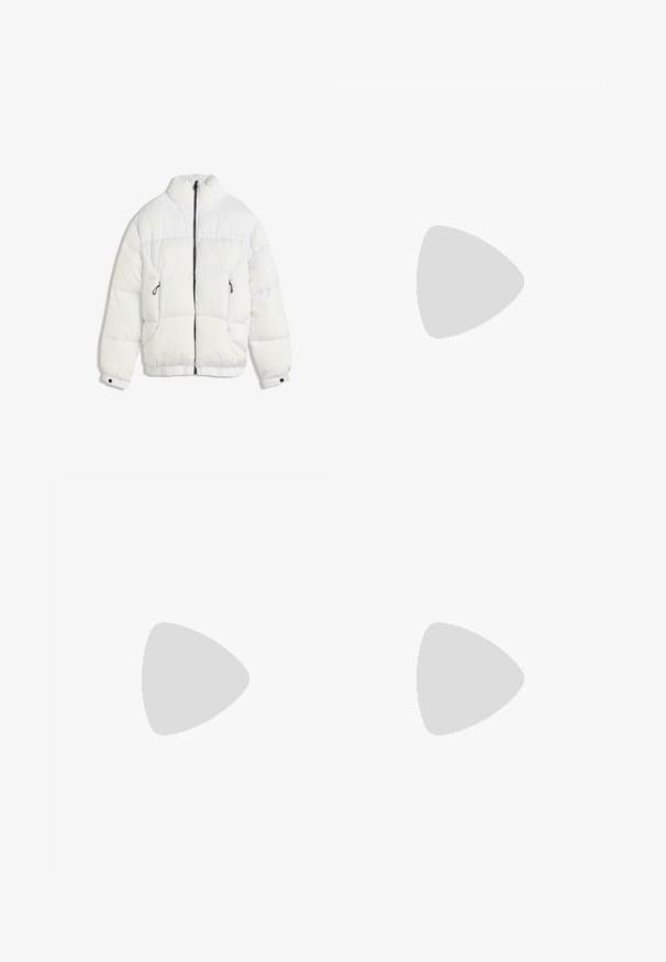 Weißer Pufferjacke mit hohem Kragen, schwarzem Reißverschluss, gestepptem Design und elastischen Bündchen. Verfügt über zwei Seitentaschen und eine weiche Textur.; Brauner Pullover aus Strickstoff mit Rundhalsausschnitt und langen Ärmeln. Rippenbündchen und Saum, einfarbig mit weicher Textur.; Helle blaue Denim-Jeans mit lockerem Schnitt, geradem Bein-Design, fünf Taschen und verblasster Textur. Enthält einen Frontknopf- und Reißverschluss.; Grau Sport-Schuh mit strukturiertem Leder- und Mesh-Obermaterial, dickem Gummisohle sowie auffälliger gepolsterter Zunge und Seiten. Schnürsenkel und seitliche Akzente inklusive.