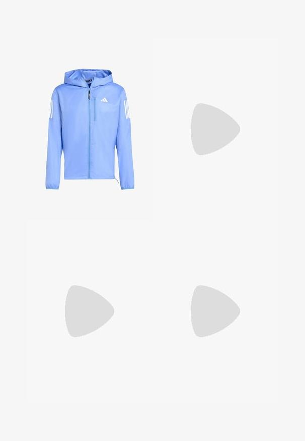 Chaqueta ligera azul clara con capucha, cierre frontal de cremallera y puños elásticos. Presenta el logo blanco de Adidas y acentos a rayas en las mangas.; Polo de manga corta en algodón gris claro, con un collar blanco, tapeta de dos botones y rayas en gris oscuro en los hombros.; Pantalones cortos deportivos de color azul marino con cintura elástica, bolsillos laterales y acentos en gris claro. Fabricados con tejido ligero y suave para mayor comodidad.; Zapatillas deportivas blancas con una parte superior de malla texturizada, suela acolchada y soporte, y un diseño de tres rayas en el lateral.