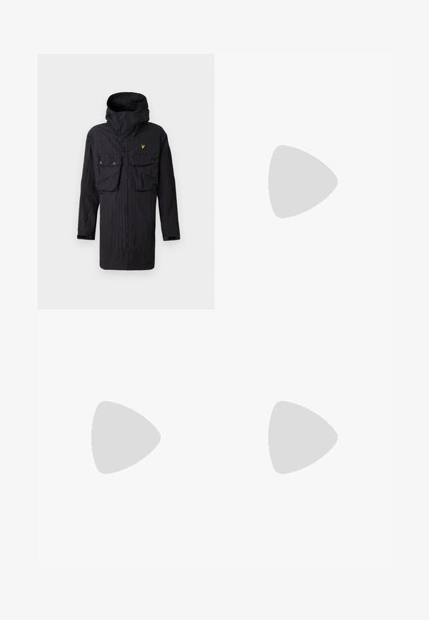 Parka noire à capuche avec fermeture éclair frontale, deux poches poitrine à bouton, et un petit logo aigle jaune sur la poitrine gauche.; T-shirt vert clair à manches courtes en coton. Il présente un col rond et un petit logo brodé jaune sur la poitrine gauche.; Pantalon léger gris clair avec une taille élastique. Rayures blanches verticales sur les côtés. Texture lisse, coupe droite et sans poches.; Sneaker crème clair avec un design à trois bandes noires, dessus texturé, bout rond et semelle en caoutchouc. Présente des lacets et une marque sur le côté.