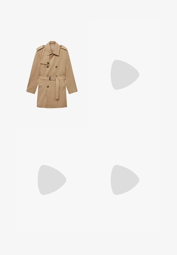 Manteau trench beige avec un design à double boutonnage, épaulettes, taille ceinturée et deux poches avant. Fabriqué en tissu lisse.; Chemise blanche à manches longues en tissu lisse, dotée d'un col à rabat et de six boutons noirs sur le devant.; Pantalons noirs au design droit, fabriqués à partir d'un tissu lisse. Dotés de plis sur le devant et d'une fermeture à un bouton à la taille.; Mocassins en cuir noir avec une finition lisse, ornés d'une sangle décorative et de coutures contrastées, associés à un pantalon beige.