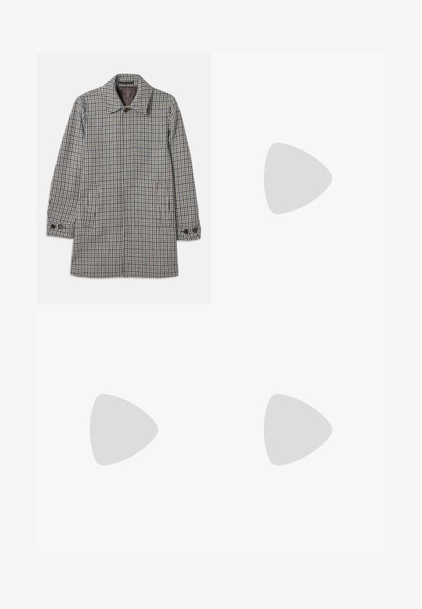 Miestny stredne dlhý kabát s modro-hnedo-čiernym houndstooth vzorom, gombíkovým golierom a gombíkovými manžetami na bielom pozadí.; Mustapaita, joka on valmistettu pehmeästä materiaalista, jossa on pyöreä pääntie, pitkät hihat, rento istuvuus ja resorit. Yksinkertainen, yksivärinen muotoilu ilman kuvioita.; Musta nahkashortsit, joissa on sileä pinta, kaksinkertaiset metallivetoketjut vyötäröllä, neljä taskua ja muotoiltu istuvuus.; Keinonsin nahka matala tennari pyöreällä varpaalla, vaaleanbeige kumipohja ja yhteensopivat nauhat; ominaisuuksiin kuuluu kontrastoiva vaaleanruskea sisävuori.
