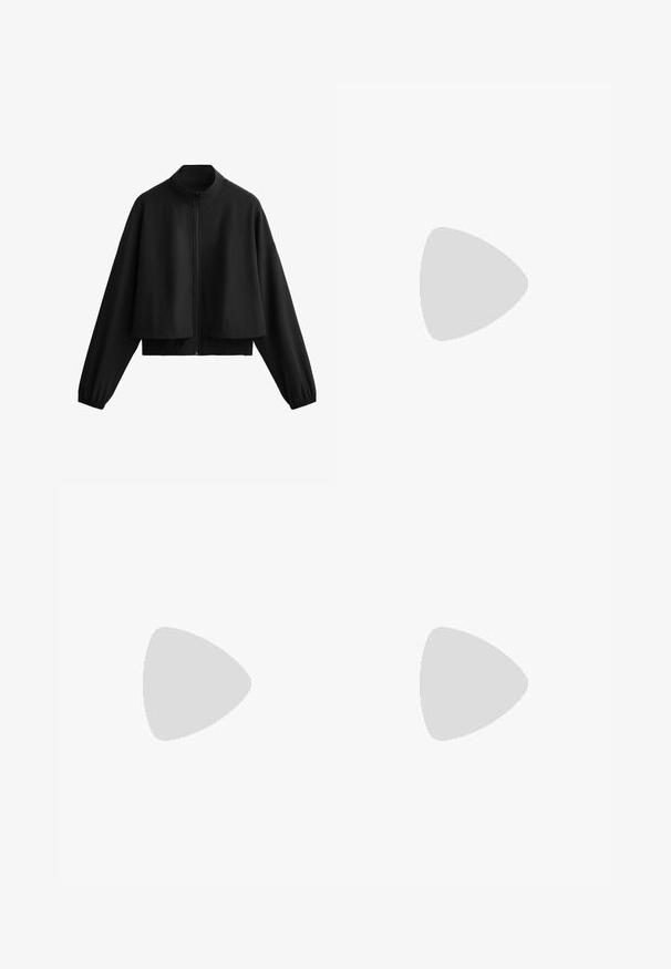 Černá zkrácená bunda s vysokým límcem, zipovým zapínáním, širokými rukávy a elastickými manžetami. Hladká textura, minimalistický design a žádné viditelné vzory.; Černý bezrukávový kr cropped top s uzlovým detailem na rameni, vyrobený z hladké, elastické tkaniny s přiléhavým střihem.; Černé kalhoty s širokým střihem, mají vysoký pas a boční rozparky pro snadný pohyb. Vyrobené z hladké, pružné tkaniny.; Černá sportovní bota s síťovinou a texturovanou látkou, s elegantním designem, tvarovanou podrážkou a tónovými akcenty loga. Šněrování.