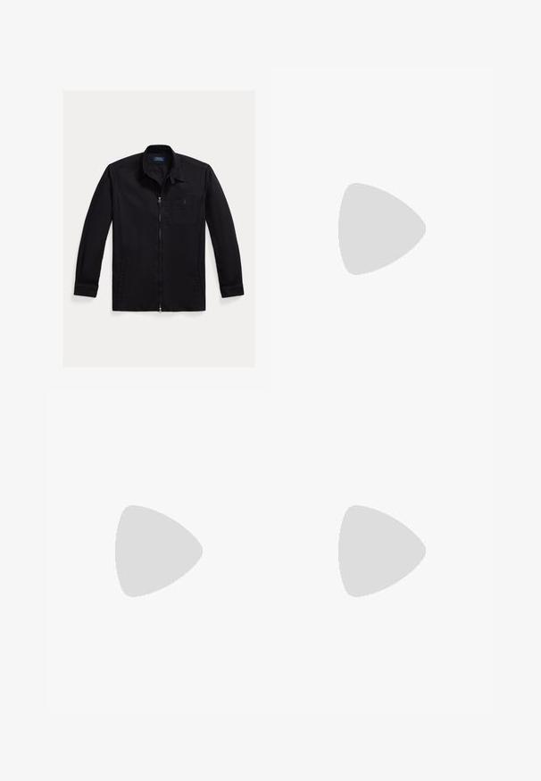 Chaqueta negra con cremallera hecha de tejido suave, con cuello tipo solapa, mangas largas, un bolsillo en el pecho y un logo en el bolsillo.; Camisa polo de algodón beige, con un patrón repetido de pequeños jinetes coloridos. Cuello clásico y mangas cortas.; Pantalones de lino beige con corte recto, con dos pliegues frontales, cierre de botón y bolsillos laterales. Tejido texturizado con un acabado suave.; Polo Ralph Lauren ALSTON SUEDE PENNY LOAFER - Zapatos sin cordones - dark brown
