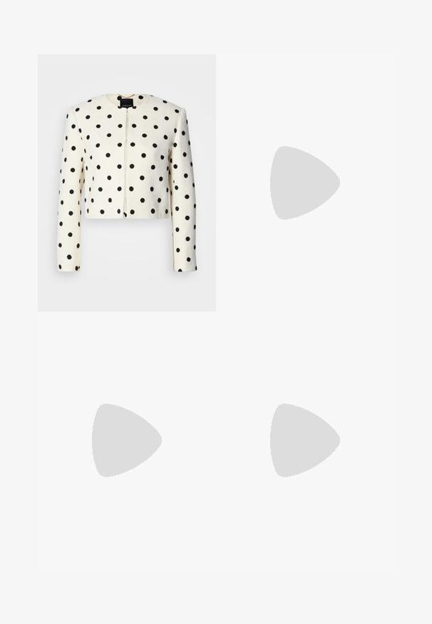 Veste courte en tissu crème avec des pois noirs. Dotée de manches longues, d'un col rond et d'une fermeture à l'avant. Finition texturée.; Débardeur sans manches blanc en tissu lisse, doté d'un col rond et d'une silhouette ajustée. Pas de motifs ou d'accents visibles.; Marc Cain Jupe trapèze - white/black; Baskets basses blanches avec un tab de talon noir, semelle plateforme, lacets et logo "CK" de Calvin Klein sur le côté.