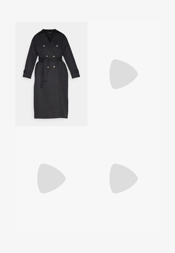 Schwarzer Trenchcoat mit doppelreihigem Design, großen Revers und tailliertem Schnitt. Verfügt über goldfarbene Knöpfe und lange Ärmel.; Hellgraues Langarmshirt mit geripptem Design, taillierter Form, runden Halsausschnitt und gewelltem Saum. Verfügt über Nahtdetails vorne.; Weit geschnittene Hosen aus glänzendem, metallischem Silberstoff. Mit Eingrifftaschen, einem Knopfverschluss und geraden Säumen. Glatte Textur und elegantes Design.; Zign LEATHER - Schnürstiefel - black; Silberne metallic Pouch-Tasche mit einer sanften, abgerundeten Form und einem geknoteten Verschluss oben. Hergestellt aus glattem Kunstleder.; Silberne Creolen mit gedrehter Gestaltung, ausgestattet mit einer polierten Oberfläche und einer Steckverschluss. Sie haben einen Durchmesser von ca. 3 cm.