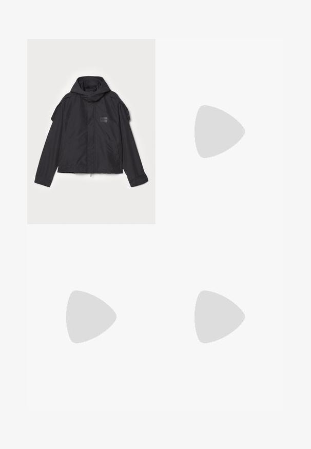 Musthaveheide mustaghuri hoodiga, valge catsosta. Omab esist zip ja külge taskud, õlavarre aksendid. Lihtne disain ja silt.; Must must t-särk, millel on ümmargune kaelus, lühikesed varrukad ja lõdva soe. Lihtne disain, sile tekstuur ja nähtamatud mustrid või logod.; Tumedast sinine teksade püksid sirge jala disainiga, viis taskut ja oranži tikandi detail. Metallnupp ja tõmblukk.; Mustad suede jooksujalatsid, millel on paelad ja kontrastne valge kummitald. Omab tekstuuriga külgpaneele ja tagasihoidlikku brändimist kandadel.