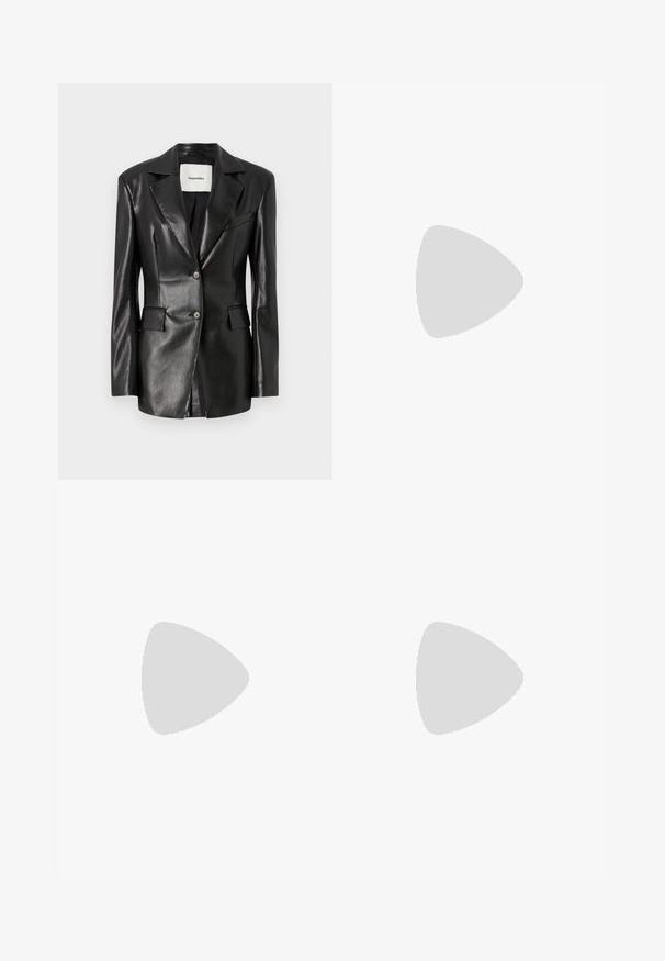 Blazer en cuir noir avec un col cranté, deux poches avant, fermeture à un bouton et une coupe légèrement ajustée. Texture lisse.; Top sans manches noir avec un décolleté en V, six boutons sur le devant, deux poches latérales et des bretelles texturées. Tissu lisse avec une coupe ajustée.; Jupe plissée noire avec taille froncée, présentant un motif de points rouges et dorés sur fond noir. Tissu doux et fluide.; Chaussure slingback en cuir noir avec un bout pointu, des sangles décoratives avec œillets en métal et un petit talon carré. Surface texturée.