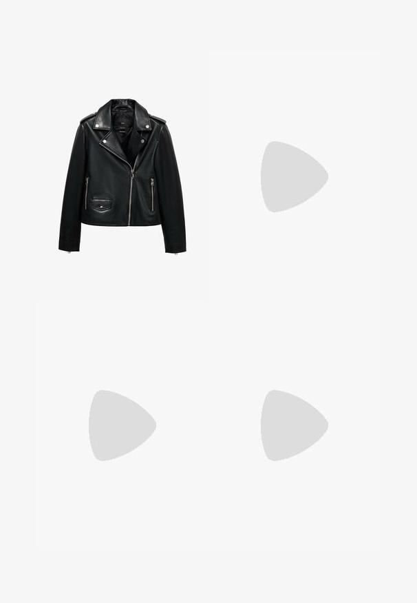 Giubbotto in pelle nera da motociclista con zip frontale, bottoni a pressione, finitura testurizzata, spalline e tasche laterali.; Camicia bianca a maniche lunghe con bottoni, caratterizzata da un colletto classico, una texture liscia e una leggera lucentezza. Bottoni lungo la parte anteriore, maniche con polsini.; Pantaloni sportivi neri con strisce laterali bianche, cinturino elastico e patch con logo. Realizzati in tessuto morbido e leggero. Design a gamba dritta.; Stivali neri fino al ginocchio in pelle liscia, dotati di un tacco a blocco spesso e pannelli elastici laterali per un facile indossamento.; Occhiali da sole neri rettangolari con lenti scure, finitura lucida, aste larghe e design della montatura spessa. Nome del marchio inciso su un'asta.