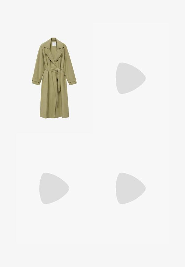 Trench coat verde oliva con colletto a revers, cintura regolabile e maniche lunghe. Presenta una texture liscia e due tasche frontali.; Top girocollo senza maniche bianco a coste, abbinato a jeans grigi a vita alta con tasche e chiusura a bottone.; Jeans in denim blu chiaro con taglio dritto, due tasche frontali e due tasche posteriori. Include una chiusura a due bottoni e cuciture sottili.; Sneakers in suede beige con strisce in pelle nera, lacci bianchi e suole in gomma arancione. Presentano il marchio "adidas" e "Spezial" sulla linguetta.