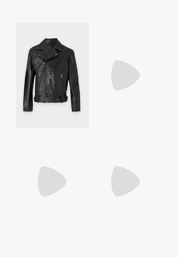 Veste de moto en cuir noir avec un col cranté, une fermeture éclair asymétrique, plusieurs poches zippées et une taille ceinturée.; Haut thermique à manches longues blanc avec une texture côtelée, col ras du cou et poignets resserrés. Design épuré sans motifs ni accents supplémentaires.; Pantalon en cuir noir avec une texture lisse, design à jambes droites et couture subtile le long des coutures. Présente une fermeture à bouton à la taille.; Stuart Weitzman CLUB CLASSIC PENNY LOAFER - Mocassins de ville - black