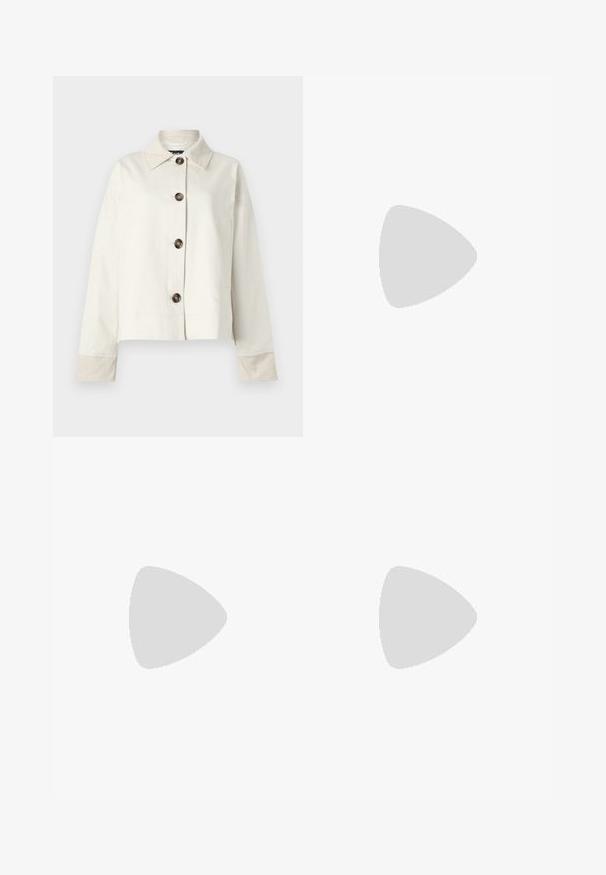 Light beige cropped jacket with a collar, five brown buttons, two front pockets, and contrasting sleeve cuffs. Fabric appears smooth.; White cropped T-shirt, short wide sleeves, soft cotton material, round neckline with subtle orange trim, minimal design, no patterns or graphics.; Black tailored trousers with a straight-leg design, featuring a smooth texture and crisp creases along the front. No visible hardware.; Beige suede high-heeled pump with a pointed toe and a chunky block heel. The material has a soft texture with a smooth finish.
