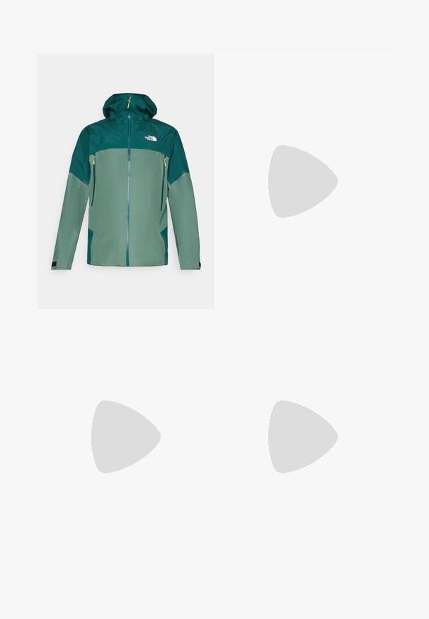 Veste imperméable avec fermeture éclair sur le devant, capuche et deux poches latérales. Fabriquée en tissu vert doux et texturé avec des accents vert foncé et des zippers.; T-shirt noir à manches courtes en tissu léger. Présente un petit logo blanc sur la poitrine gauche et des accents subtils aux épaules.; Pantalon de sport noir en tissu léger, avec une taille à cordon, des poches latérales et des chevilles resserrées.; Chaussure de trail running noire avec une tige texturée, semelle en caoutchouc et bout renforcé. Présente un col rembourré et une tirette pour un enfilage facile.