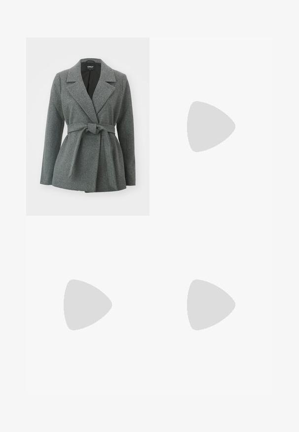 ONLY ONLALVILDA LIFE SHORT WRAP COAT - Pitkä takki - medium grey melange; Kolme pitkähihasta paita päällekkäin: musta, harmaa ja valkoinen. Jokaisessa on pyöreä pääntie ja lyhennetty muotoilu, jossa on sileä ja kevyt kangas.; Mustat flare-housut joustavasta kankaasta, joissa on korkea vyötärö ja levenevät lahkeet, joissa on sivuaukot lisäliikkuvuutta varten.; Harmaat mokkasiinikenkä, joissa on valkoiset nauhat, mustat raidat ja valkoinen kumipohja. Kantajassa on pyöreä logo ja vaaleanruskea pohja.