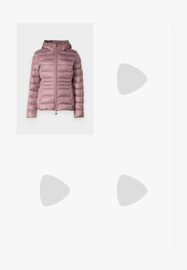 EA7 Emporio Armani GIUBBOTTO - Ziemas jaka - pink; Melnas garām piedurknēm turtlenecks džemperis ar ribotām aprocēm un apakšmali, attēlots uz vienkārša balta fona.; Melnas platas bikses ar augsto jostasvietu, izgatavotas no elastīga auduma. Satur vertikālas šuvju detaļas priekšpusē un gludu tekstūru.; Melnas ādas augstas līdz ceļgaliem zābaki ar gludu tekstūru, kvadrātveida purngaliem, blokveida papēdi un sānu cilpu, ar minimālām šuvju detaļām.
