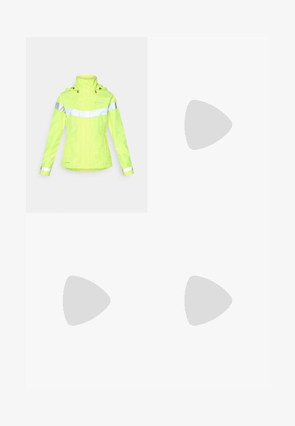 Chaqueta de lluvia amarilla brillante y reflectante, con cierre delantero, capucha ajustable y franjas plateadas en el pecho y las mangas. Material impermeable.; Camiseta blanca de algodón con mangas cortas y cuello redondo. Cuenta con una etiqueta rosa en el interior del cuello. Textura suave.; BDG Urban Outfitters DETROIT CUT OFF - Shorts - khaki; Zapatilla de correr negra con acentos grises y material Gore-Tex. Presenta un perfil bajo, suela texturizada y un sistema de ajuste rápido para un ajuste seguro.