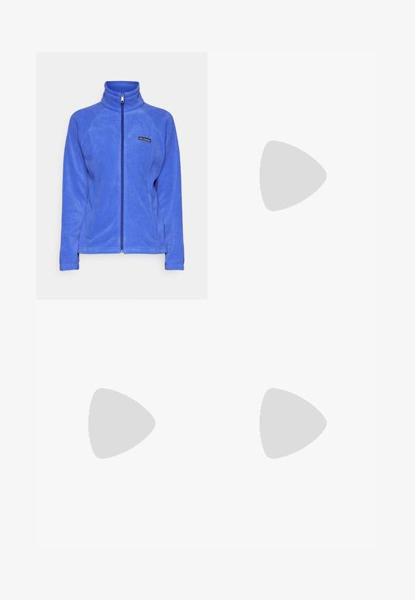 Columbia BENTON SPRINGS™ FULL ZIP - Veste polaire - clematis blue; T-shirt gris à manches courtes fabriqué en tissu doux et évacuant l'humidité. Il présente un col rond et un petit logo blanc en haut à gauche.; Leggings taille haute en gris foncé, fabriqués à partir d'un tissu texturé. Présentent un design ajusté et des poches latérales pour le rangement.; Botte de randonnée noire au design mi-haut, avec un dessus texturé, des accents gris et une semelle en caoutchouc durable avec des crampons de traction.; Sac à dos Columbia Titanium noir avec une texture de tissu lisse, poches latérales, poignée supérieure et bretelles réglables. Design minimaliste avec un petit logo.