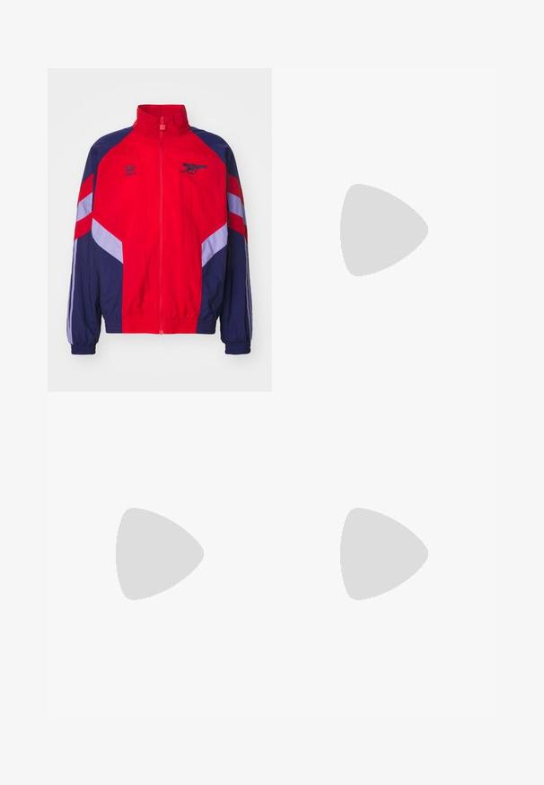 Crvena i mornarsko plava jakna s visokim ovratnikom, zatvaranjem na zatvarač i elastičnim manžetama. Ima bijele i svijetlopljive pruge i logotipe.; Bijela pamučna majica s kratkim rukavima, s crnim logotipom "BASKETBALL" i ikoničnim dizajnom s tri pruge sprijeda.; Bijele atletske hlače s crnim bočnim trakama, elastičnim pojasom i manžetama; sadrže Adidas logo na lijevom butu. Glatka tekstura tkanine.; Crne i bijele tenisice s gornjim dijelom od antilopa i kože, s tri bijele pruge, perforiranim prstom i gumiranim potplatom.