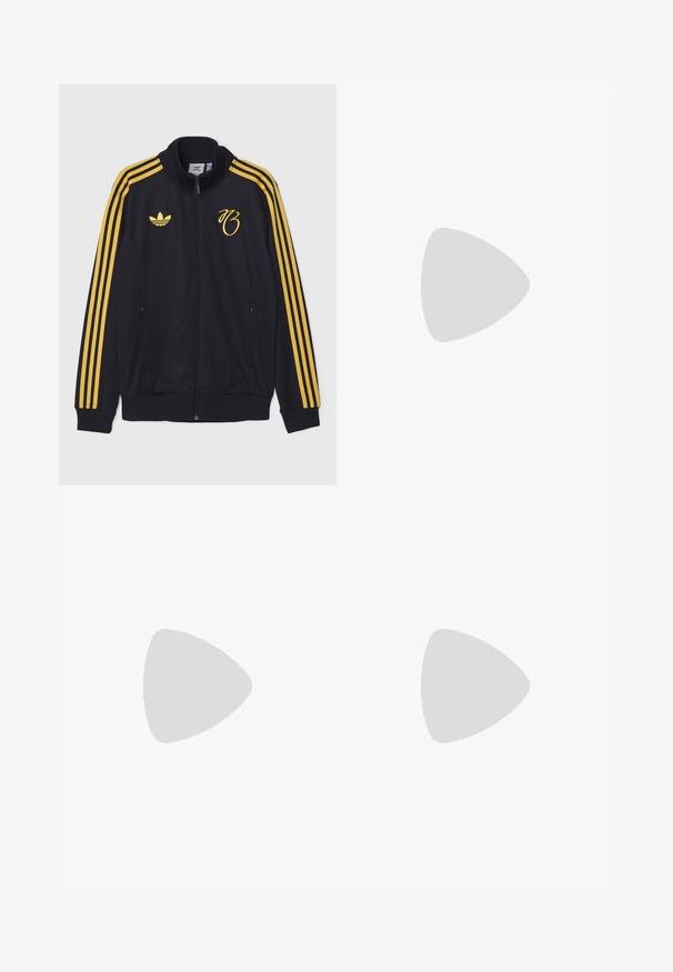 adidas Originals JB BB TT - Träningsjacka - black; adidas Originals JB JERSEY - Piké - black; Svarta träningsoverallbyxor med elastiskt midjeband och muddar, med vita sidostripes och en liten vit Adidas-logotyp på vänster höft.; Svarta och vita sportskor med överdel i mocka och syntetmaterial, med tre distinkta vita ränder, gummisula och guld "Predator"-text.