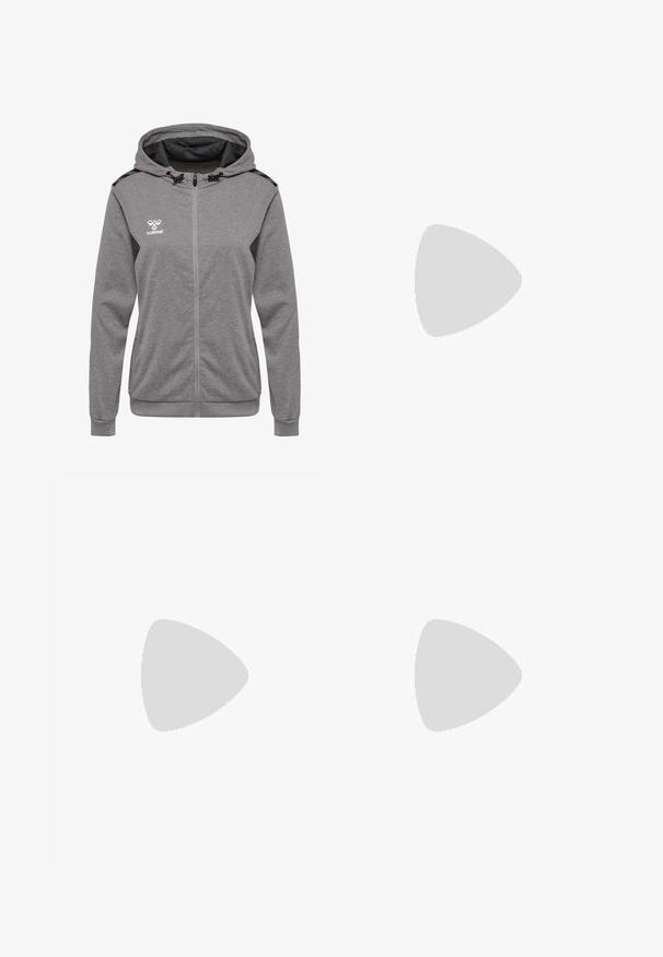 Grijze zip-up hoodie met een trekkoordcapuchon, zijzakken en geribde manchetten. Bevat een logo op de borst en een textuurstof.; Twee mouwloze ribgebreide coltruien in zwart en wit, met een slim fit ontwerp en een gladde textuur, met een cropped lengte.; Zwarte wijde broek van lichtgewicht stof, met een knoopsluiting aan de voorkant en een vlakke achterkant, afgewerkt met keurig gestikte zoom.; Sportschoenen met een witte leren bovenkant, grijze suède neus en drie zwarte strepen. Bevat een blauw logo op de tong en een gestructureerde rubberen zool.