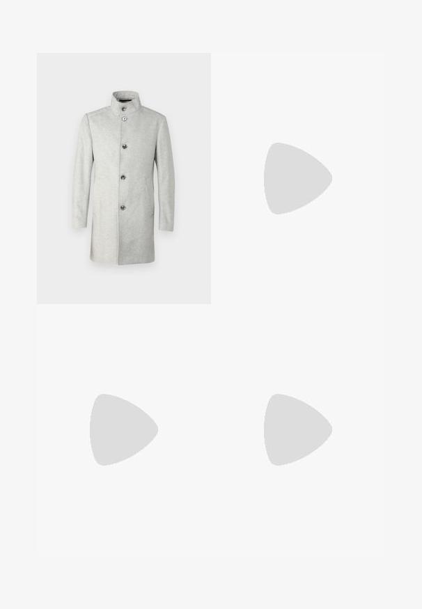 JOOP! MARON - Klasikinis paltas - medium grey; Du mėlynos ilgomis rankovėmis golfo megztiniai, paprasta mezgimo, supilti vienas ant kito, vienas šiek tiek už nugaros, ant baltos fono.; Juodos kelnės, pagamintos iš švelnaus audinio, pasižyminčios klasikiniu dizainu, tiesiu kirpimu, priekiniais mygtukais ir šoninėmis kišenėmis.; Juodos odinės sportbačiai su balta guma padanga, su plokščiomis raiščiais ir firminiais skylutėmis. Minkšta tekstūra su kontrastingu šonu akcentu.
