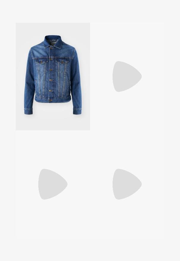 Plava traper jakna s dugmadi sprijeda, dva džepa na prsima i klasičnom kragnom. Tkanina ima blago izblijedjeli izgled.; Crna majica kratkih rukava od mekanog pamuka, s okruglim izrezom i jednostavnim dizajnom bez uzoraka ili naglasaka.; Crne traperice od denima ravnog kroja, s pet džepova i šavovima u boji bakra. Glatkoga su tekstura, klasni kopčanje na struku.; Crne kožne cipele s glatkom površinom, s vezicama i zaobljenim vrhom, uparene s podignutim kaki hlačama.